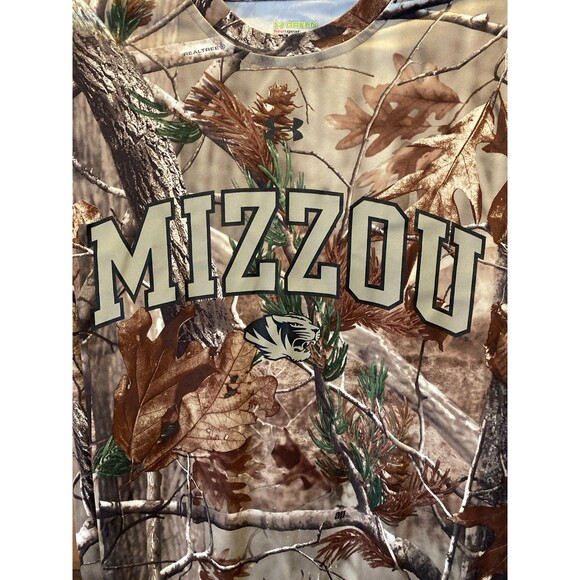 Under Armour T Shirt Sz Small MIZZOU Real Tree Camo Green Heat Gear Loose - Picture 2 of 8